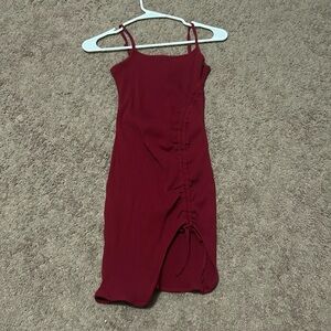 Maroon tight fitting dress/ Size Small